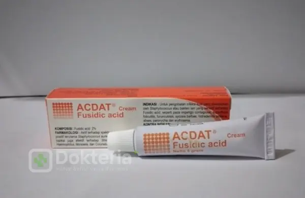 Acdat adalah obat yang diindikasikan untuk mengobati infeksi kulit dan jaringan lunak, dari yang ringan hingga sedang.