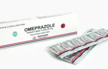Omeprazole: Manfaat, Dosis, dan Efek Samping yang Perlu Kamu Tahu