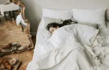 10 Hal Ajaib yang Terjadi pada Tubuhmu Saat Tidur Lelap