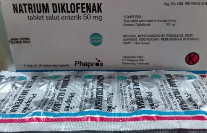 Efek Samping Natrium Diklofenak yang Perlu Kamu Waspadai
