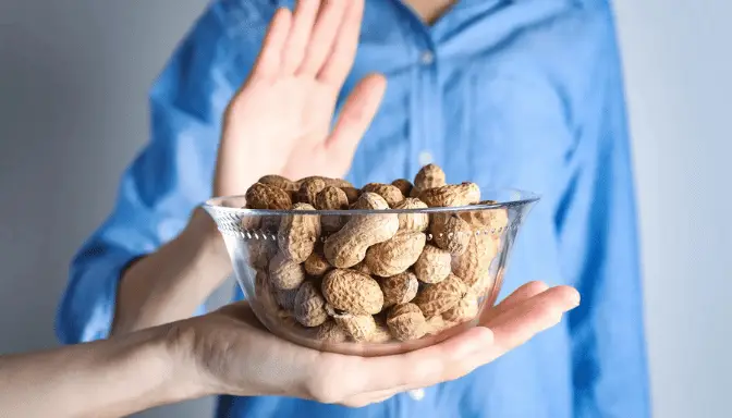 Mengenal Alergi Kacang dan Risiko Anafilaksis
